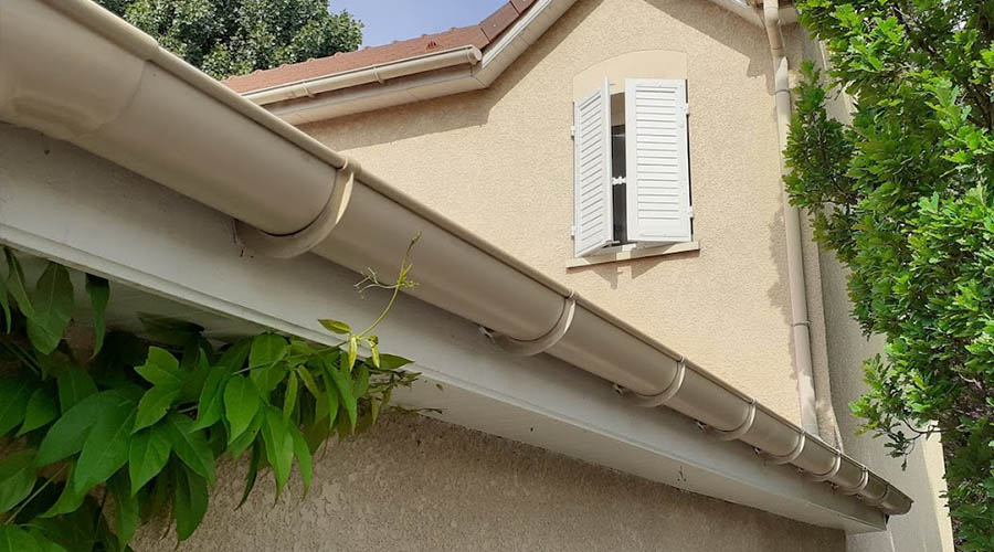 zinguerie maron couverture